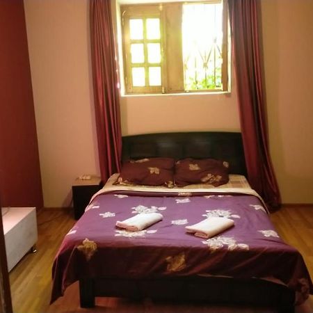 Your Hostel Tbilisi Esterno foto